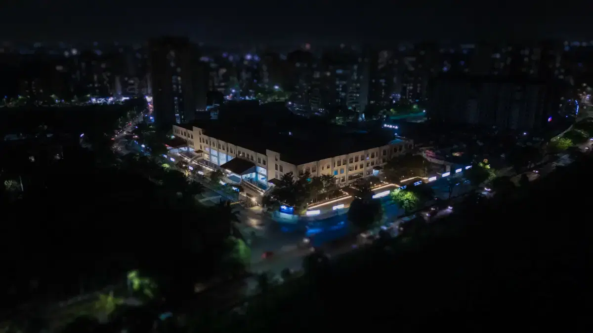 مستشفى اللوتس الأبيض